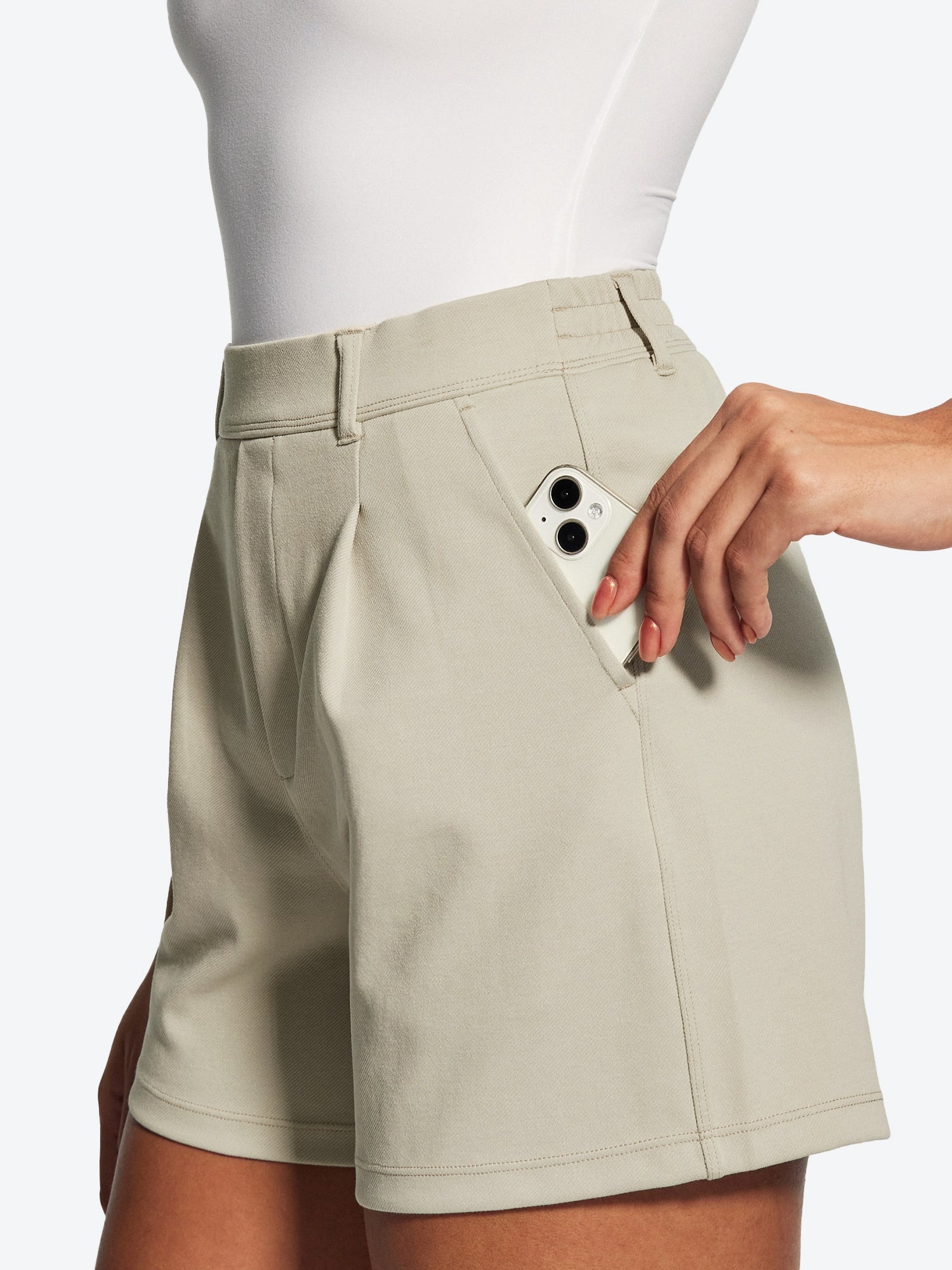 IUGA High Waisted Pleated Wide Leg Shorts