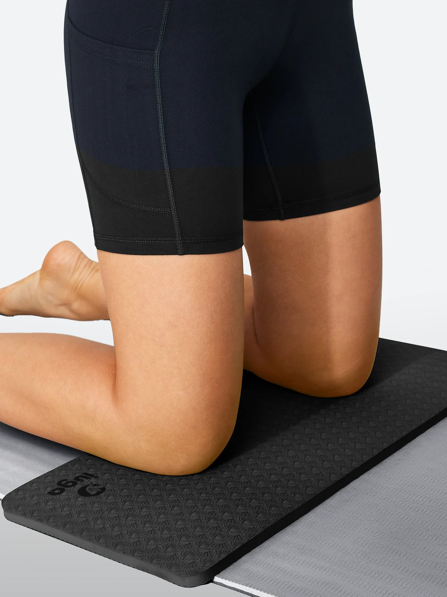 IUGA Non-Slip Yoga Knee Pads
