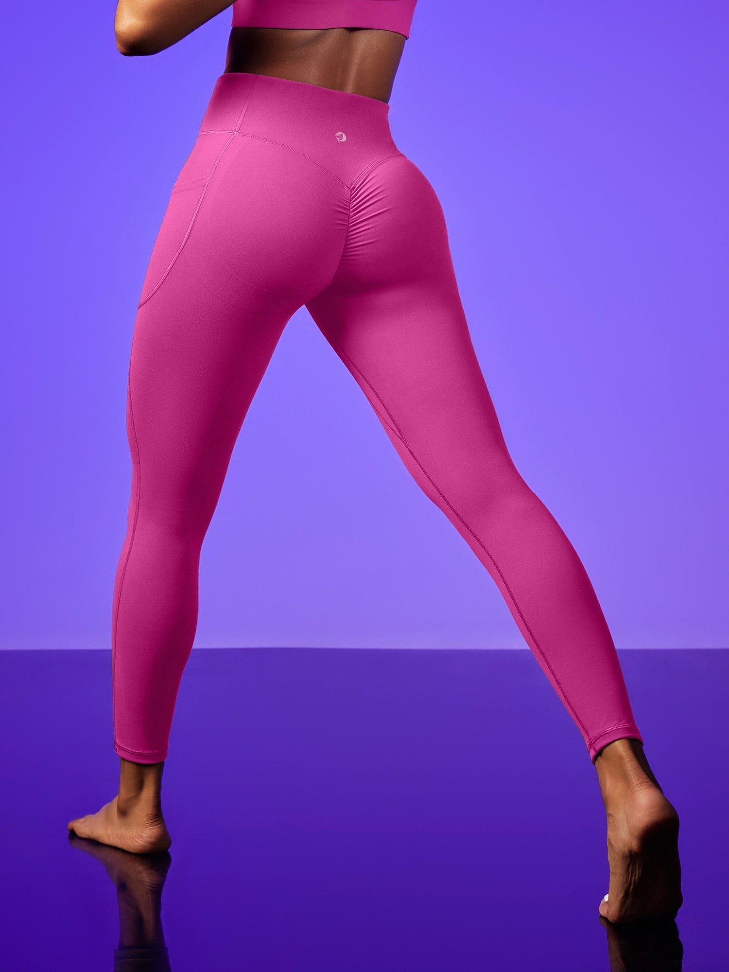 IUGA PowerTight Butt Lifting Scrunch No Front Seam Leggings With Pockets - IUGA