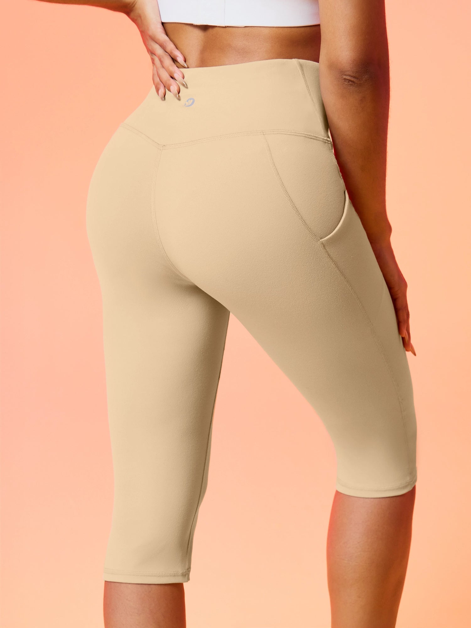 IUGA  FlexTight  No Front Seam Capris