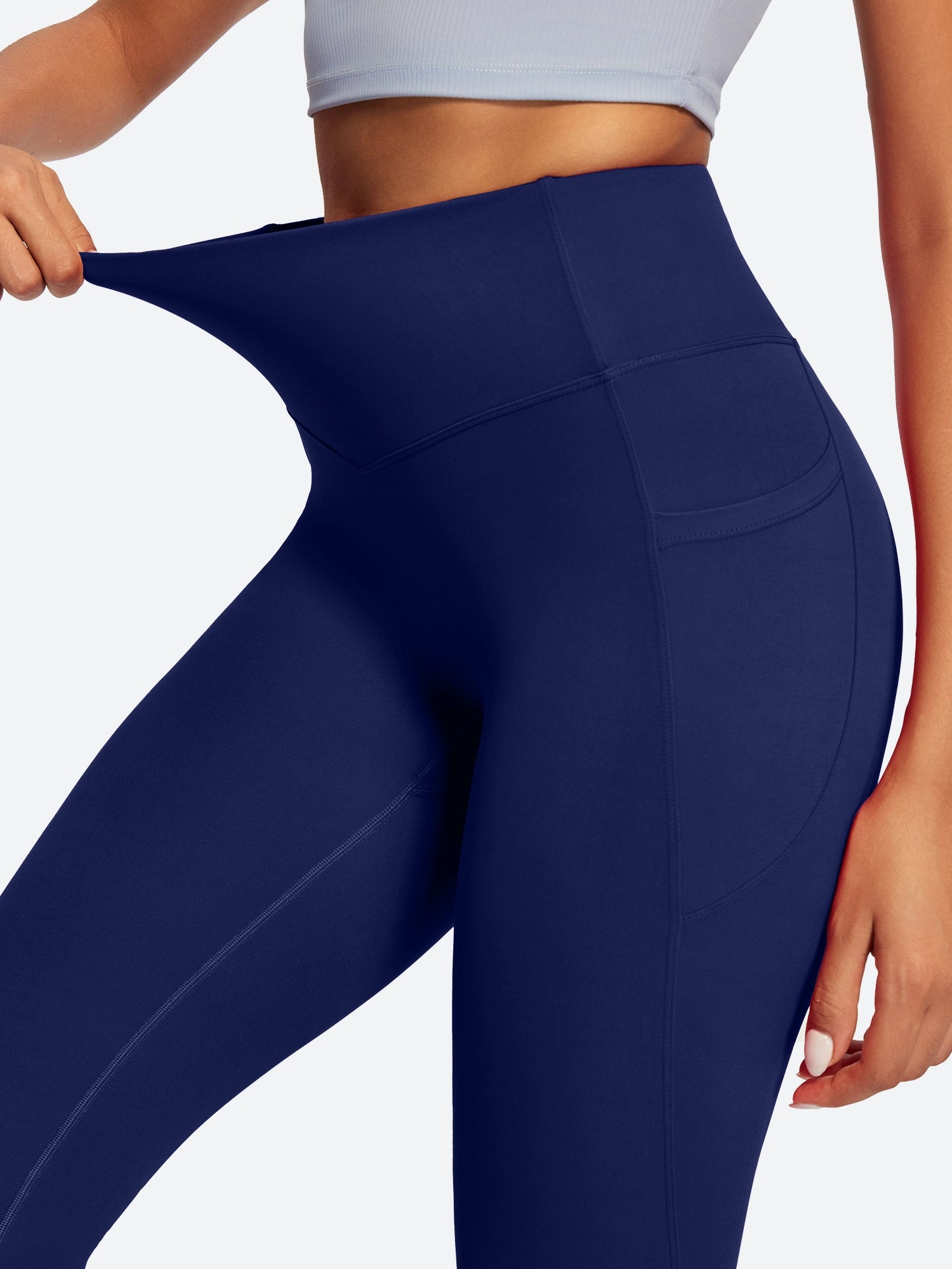 IUGA Sandwich No Front Seam Hidden Scrunch Butt Mini Flared Yoga Pants With Pockets | Affordable Yoga Leggings & Activewear by IUGA