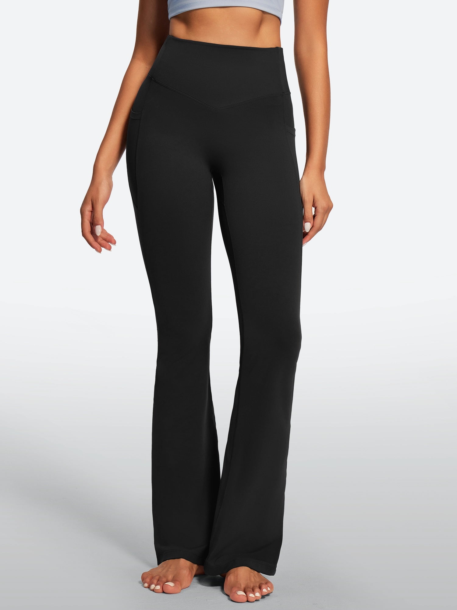 IUGA Sandwich No Front Seam Hidden Scrunch Butt Mini Flared Yoga Pants With Pockets | Affordable Yoga Leggings & Activewear by IUGA