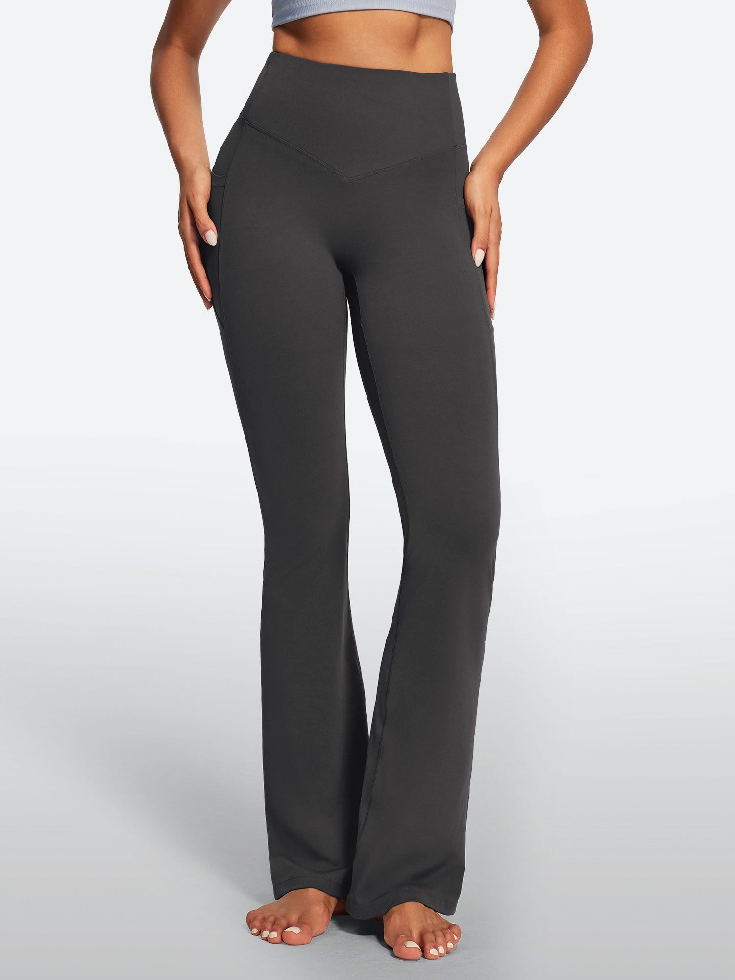 IUGA Sandwich No Front Seam Hidden Scrunch Butt Mini Flared Yoga Pants With Pockets | Affordable Yoga Leggings & Activewear by IUGA