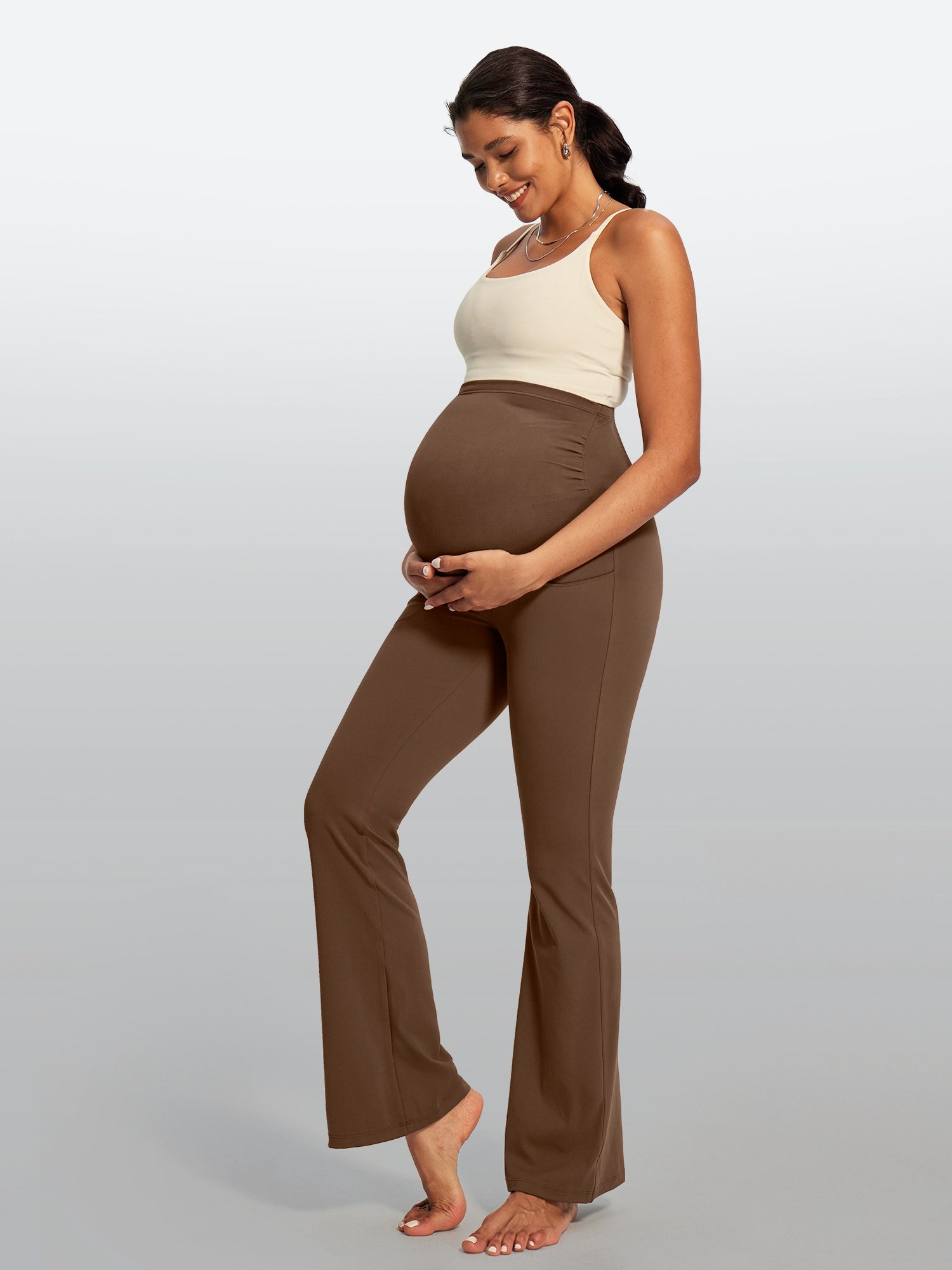 IUGA Maternity Leggings With Pockets Over The Belly | Affordable Yoga Leggings & Activewear by IUGA