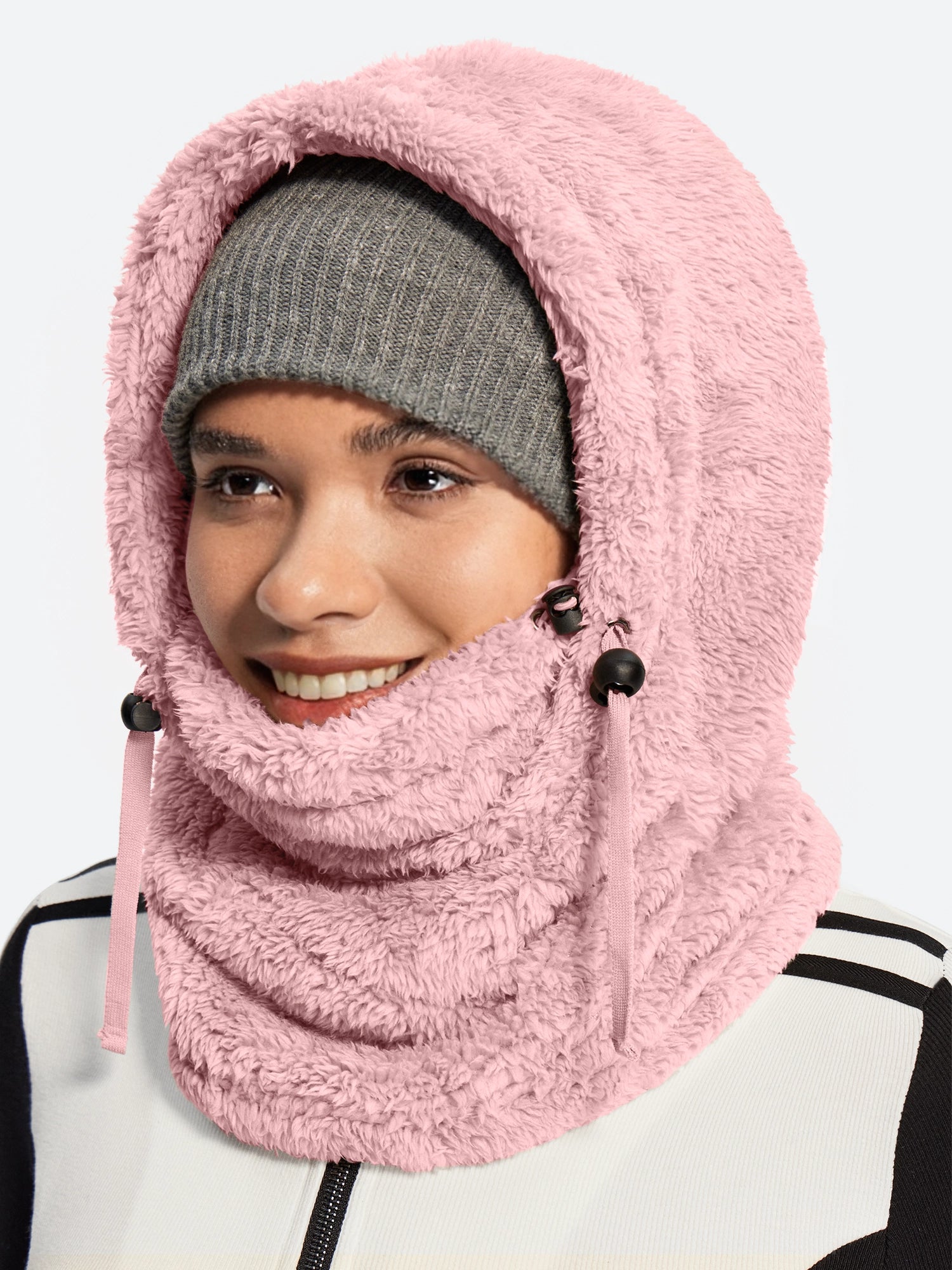 IUGA Velvet Balaclava Wind-Resistant Winter Face Mask | Affordable Yoga Leggings & Activewear by IUGA