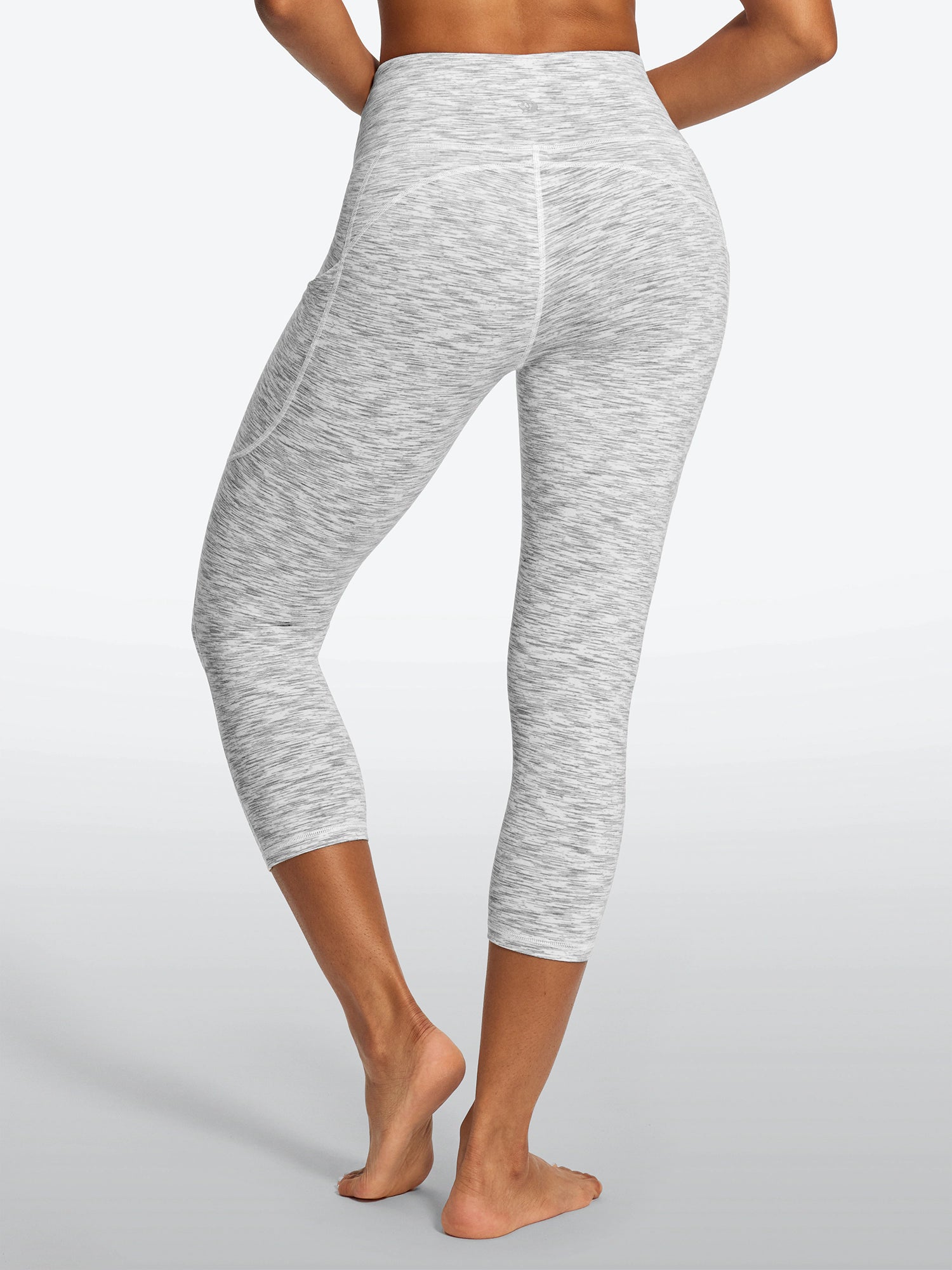 IUGA FlexTight Capris With Pockets Squat Proof