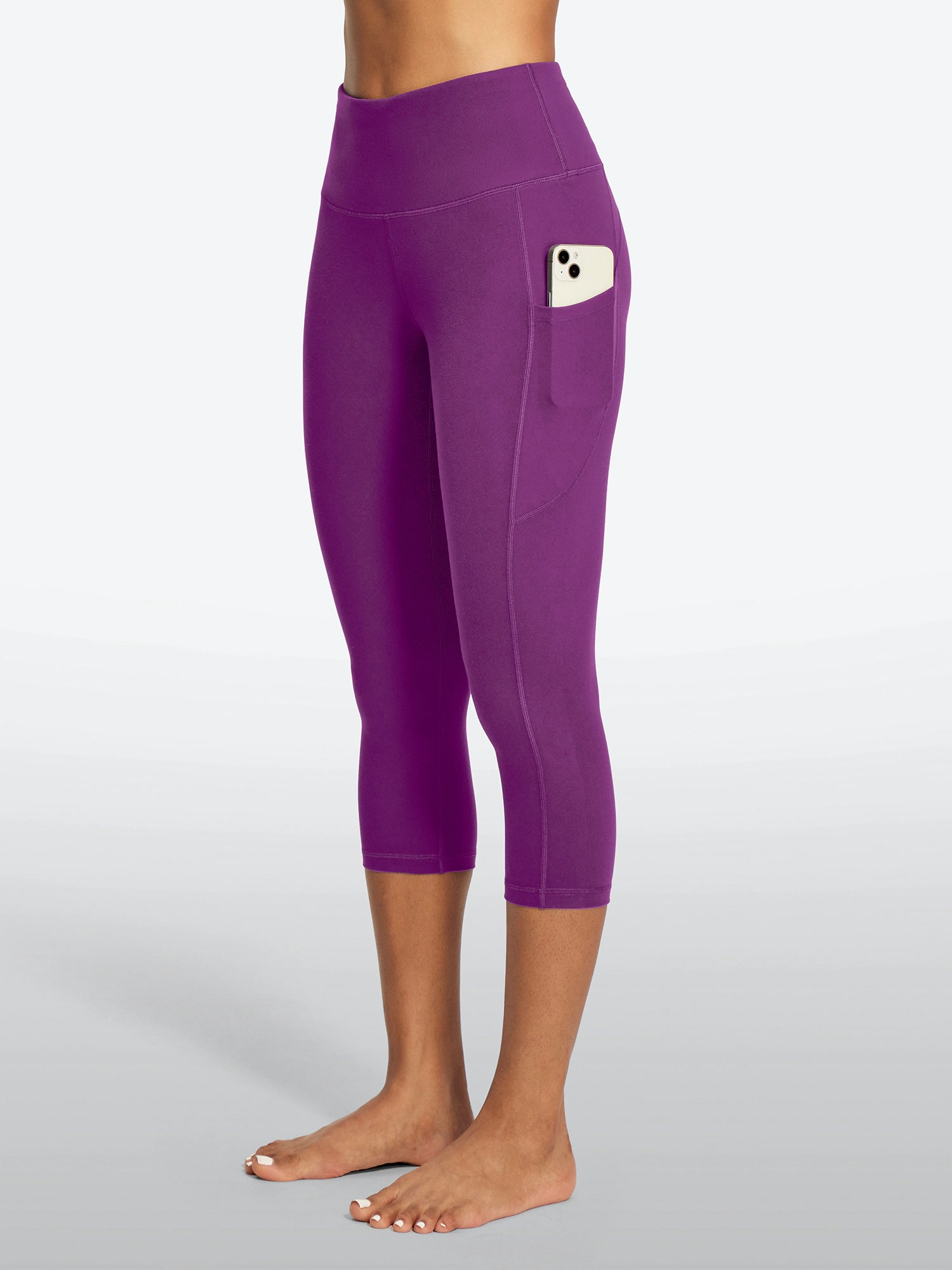 IUGA FlexTight Capris With Pockets Squat Proof