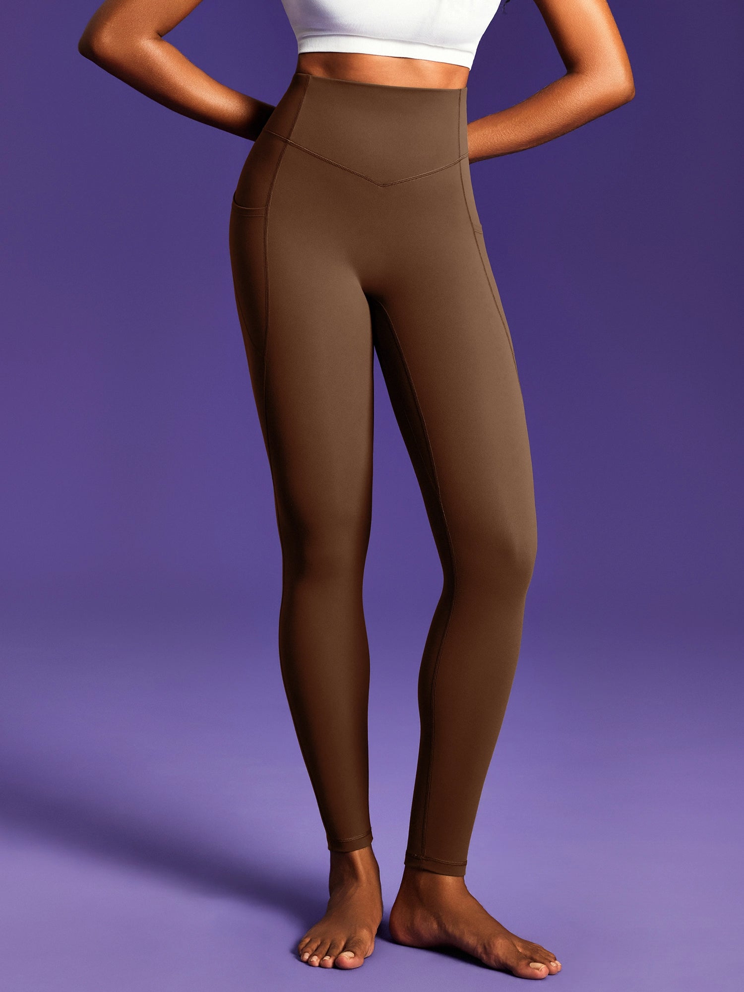 IUGA PowerTight Sandwich Scrunch Butt Lifting No Front Seam Compression Leggings With Pockets | Affordable Yoga Leggings & Activewear by IUGA