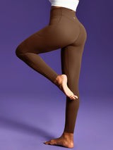 IUGA PowerTight Sandwich Scrunch Butt Lifting No Front Seam Compression Leggings With Pockets | Affordable Yoga Leggings & Activewear by IUGA