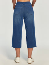 IUGA Pull On Stretchy High Waisted  Wide Leg Capri Jeans With Pockets | Affordable Yoga Leggings & Activewear by IUGA