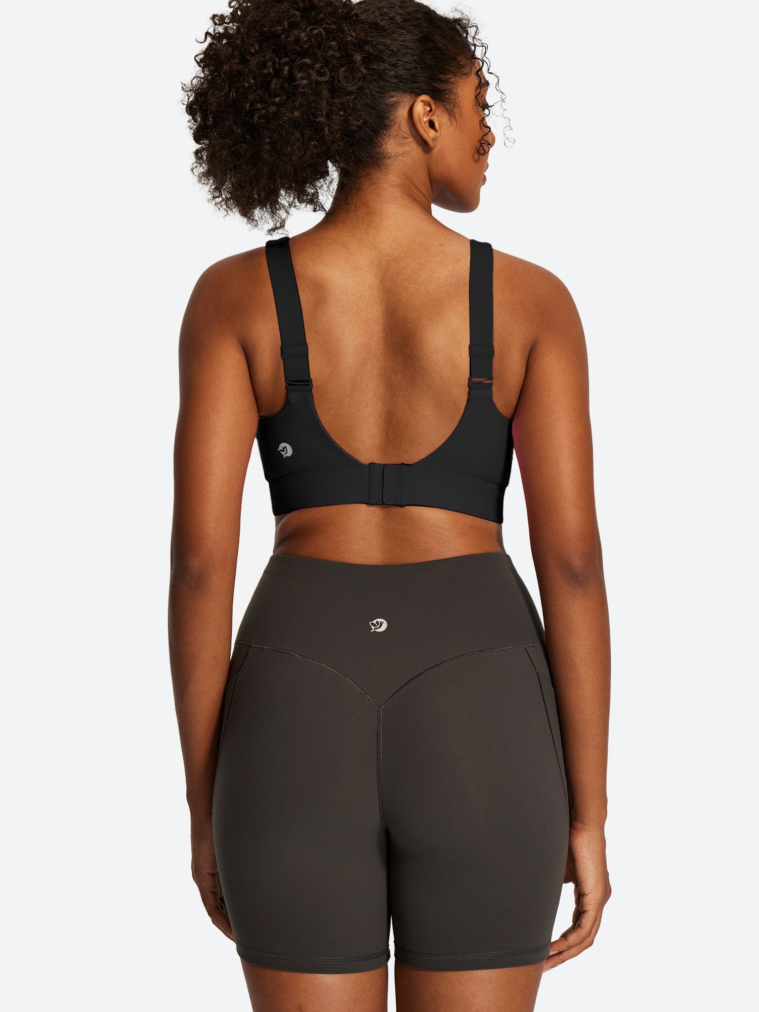 IUGA High Impact Adjustable Criss Cross Back Sports Bra | Affordable Yoga Leggings & Activewear by IUGA